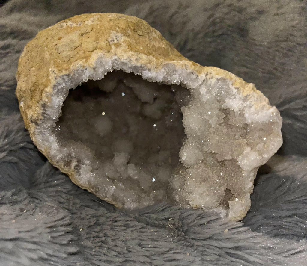 Medium Quartz Geode Crystal 015 Holistic Healing You